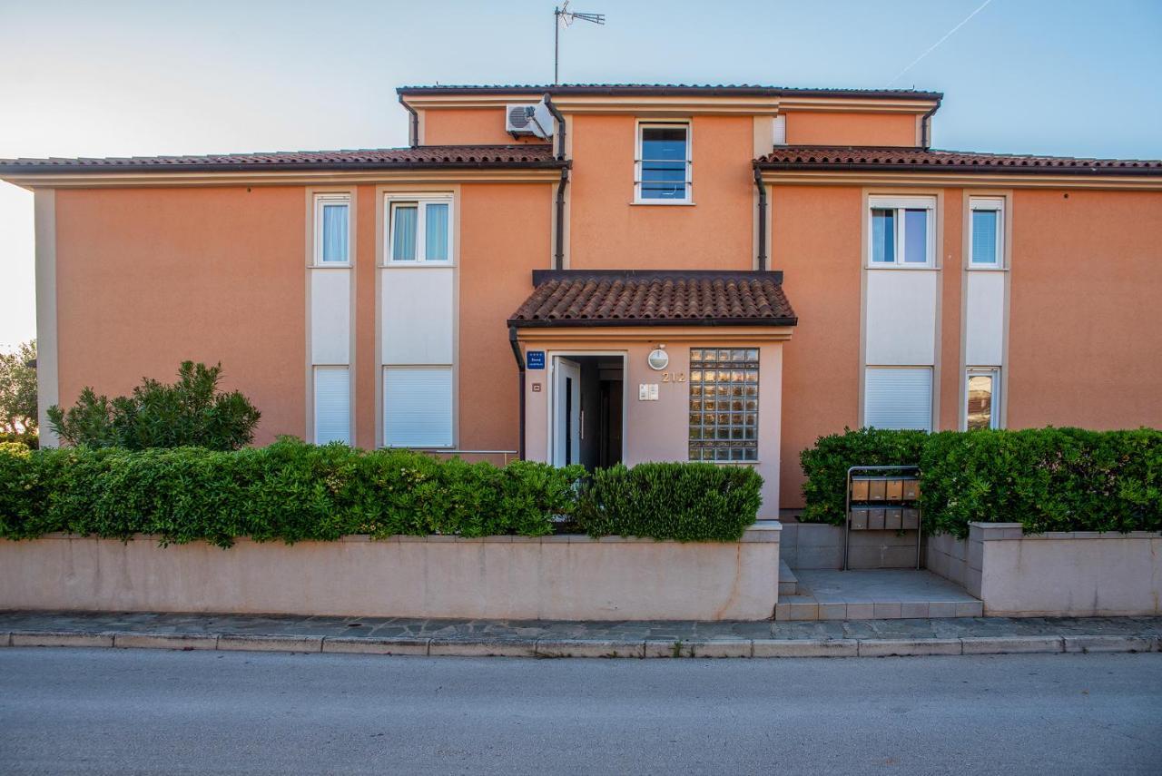 Apartman Maksim Banjole Dış mekan fotoğraf